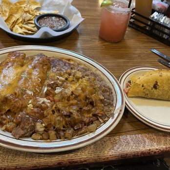 Sadie's - Enchiladas, papitas, beans, chile relleno and taco - New Mexican Cuisine Near Me - Albuquerque, New Mexico