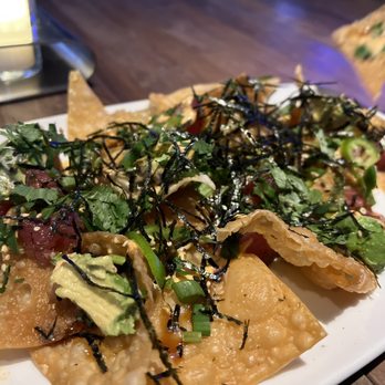 Yard House - Poke Nachos - New American Near Me - West Nyack, New York