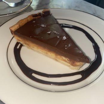 Bowen House - Boston cream desser - Cocktail Bars Near Me - Dallas, Texas Bowen House - Boston cream desser - Cocktail Bars Near Me - Dallas, Texas