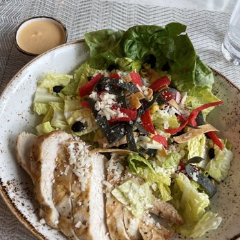 Trellis Spa - Great spicy chicken Caesar salad - Day Spas Near Me - Houston, Texas Trellis Spa - Great spicy chicken Caesar salad - Day Spas Near Me - Houston, Texas