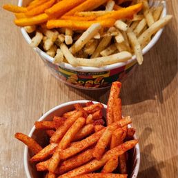 Top: Cheese and Sour Cream Bottom: Chili BBQ Top: Cheese and Sour Cream Bottom: Chili BBQ