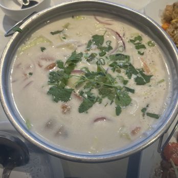 Zabb Thai Cuisine - Tom Kha Soup (Pot) w/ Tofu - Thai Near Me - Newport Beach, California Zabb Thai Cuisine - Tom Kha Soup (Pot) w/ Tofu - Thai Near Me - Newport Beach, California