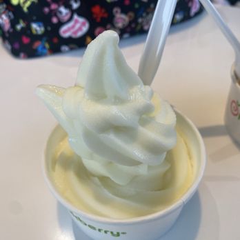 Pinkberry - Original tart - Ice Cream & Frozen Yogurt Near Me - Los Angeles, California Pinkberry - Original tart - Ice Cream & Frozen Yogurt Near Me - Los Angeles, California