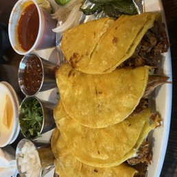 Quesa birria tacos Quesa birria tacos