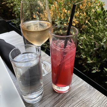 Tonic Seafood & Steak - The Rutherford cocktail is a must! Gin, hibiscus, and fabulous - Bars Near Me - Wilmington, Delaware