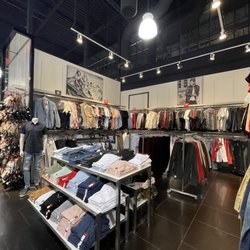 Guess Factory - 5.26.23
