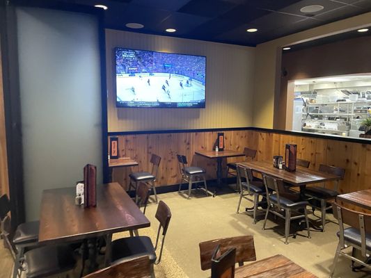 New England's Tap House Grille by null
