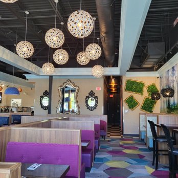 White Rabbit Dessert Experience - More of the dining area - Desserts Near Me - Orlando, Florida White Rabbit Dessert Experience - More of the dining area - Desserts Near Me - Orlando, Florida