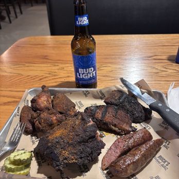 Bucks Naked BBQ - Combo plate - Barbeque Near Me - Freeport, Maine