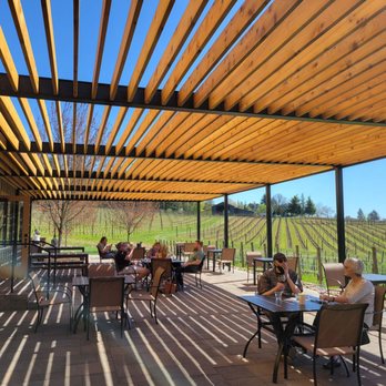 Trisaetum Winery - Sun dappled patio - Wineries Near Me - Newberg, Oregon