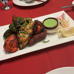 Vindaloo Indian Cuisine - Mixed Grilled Platter
