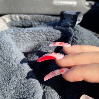 NuTrends Nails & Spa - Nail Salons Near Me - Tempe, Arizona