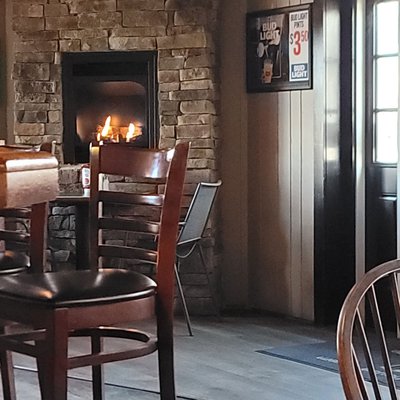 Farmhouse Tavern by null