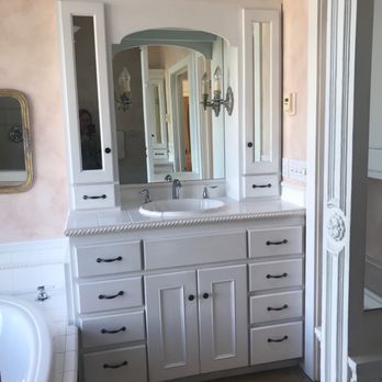 Deeter's Cabinets - Master Bath - Cabinetry Near Me - Lyons, Oregon Deeter's Cabinets - Master Bath - Cabinetry Near Me - Lyons, Oregon