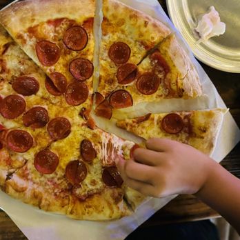 High & Mighty Pizza Joint - Pepperoni Pizza - Pizza Near Me - Gilroy, California High & Mighty Pizza Joint - Pepperoni Pizza - Pizza Near Me - Gilroy, California