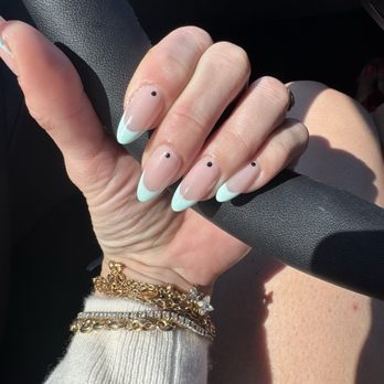 New Trend Nails - Nail Salons Near Me - Costa Mesa, California