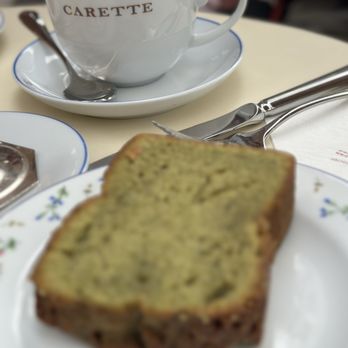 Carette - Pistachio cake. Was a little bit dry. - Tea Rooms Near Me - Paris, 75