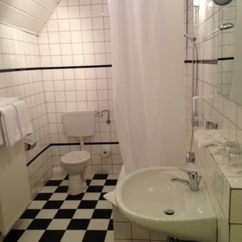 Zur Löv - Hotels Near Me - Merzenich, NW