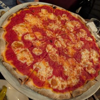Rubirosa - Fresca pizza - Italian Near Me - New York, New York Rubirosa - Fresca pizza - Italian Near Me - New York, New York