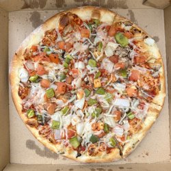 Issa's Pizza - Garden Feast Pizza (V) with vegan cheese