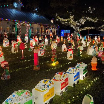 Maywald Christmas Light Display - Festivals Near Me - Austin, Texas
