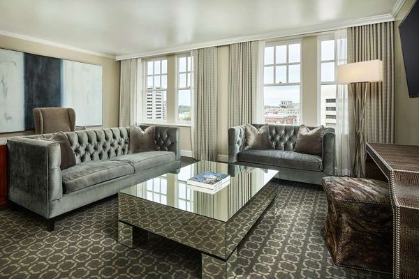 Redmont Hotel Birmingham, Curio Collection by Hilton by null