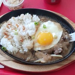 Poke & More Canada - Loco moco single.