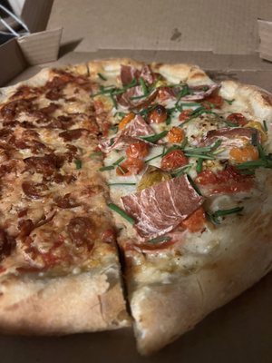 Gianni's Pizza by null
