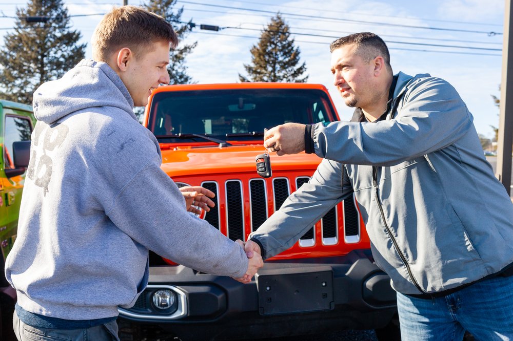 BEST BUY PREOWNED Updated September 2024 18 Photos 971 Park Hill
