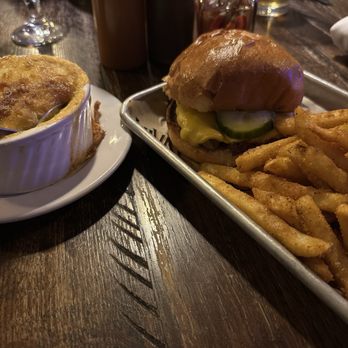Revival - Mac and Cheese, Burger, Cajun Fries - Southern Near Me - Minneapolis, Minnesota