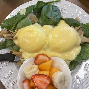Huntley's Place - Breakfast & Brunch Near Me - Virginia Beach, Virginia Huntley's Place - Breakfast & Brunch Near Me - Virginia Beach, Virginia