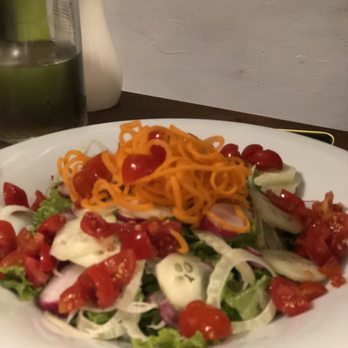 Il Vezzo - Mixed salad - Italian Near Me - Florence, FI
