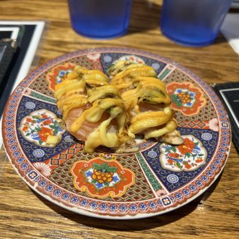 Sushi Maru - Sushi from conveyor belt - Sushi Bars Near Me - San  Jose, California