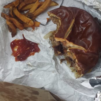 American Wildburger - Opps almost forgot a picture ! my mouth waters remembering my tastey morsel Memphis!! - Burgers Near Me - Des Plaines, Illinois American Wildburger - Opps almost forgot a picture ! my mouth waters remembering my tastey morsel Memphis!! - Burgers Near Me - Des Plaines, Illinois