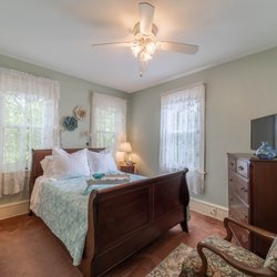 The Bella Victoria Bed & Breakfast - La Botanica Guest Room