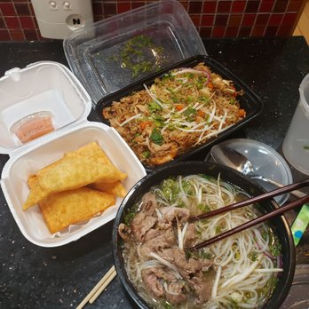 Sunny Pho - Rare steak pho bowl - Crab Rangoon - Combination fried rice - Vietnamese Near Me - Madison, Wisconsin Sunny Pho - Rare steak pho bowl - Crab Rangoon - Combination fried rice - Vietnamese Near Me - Madison, Wisconsin