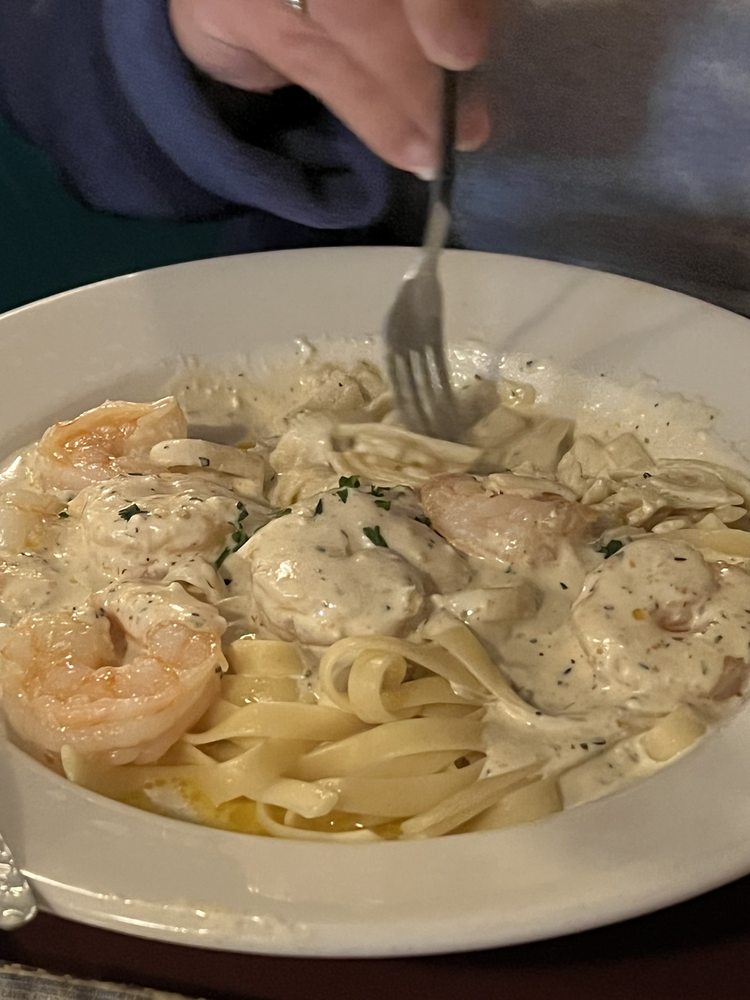 BENNIE’S ITALIAN FOODS 44 Photos & 101 Reviews 309 N Market St