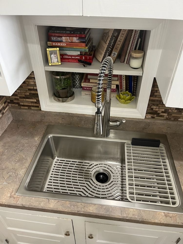 Slide of MacGregor Enterprises Handyman Services