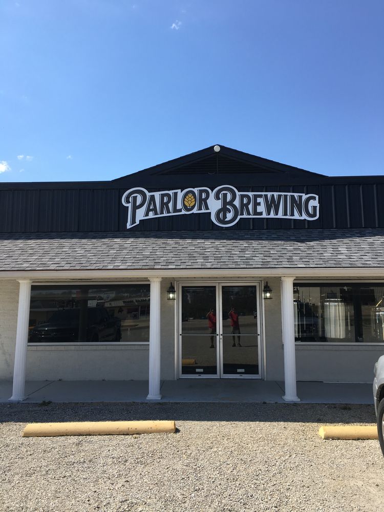 Parlor Brewing Logo