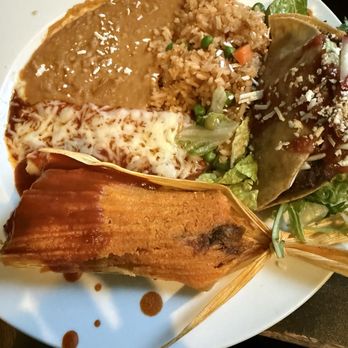El Charro Cafe - Combo plate - Tacos Near Me - Tucson, Arizona El Charro Cafe - Combo plate - Tacos Near Me - Tucson, Arizona