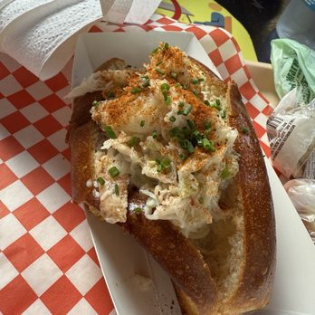 Pike Place Chowder - Cold dungeneese crab sand.  Awesome.  Next time we'll do it hot though.   Great bread!! - Seafood Near Me - Seattle, Washington