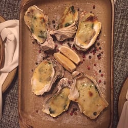 Cowrie Grill - Oysters Rockefeller