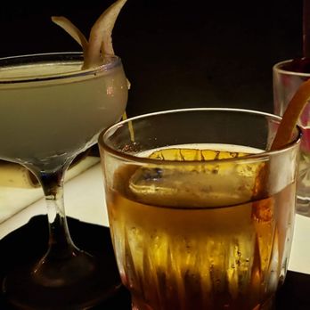 The Roosevelt Room - French 75 and classic Bourbon! - Cocktail Bars Near Me - Austin, Texas The Roosevelt Room - French 75 and classic Bourbon! - Cocktail Bars Near Me - Austin, Texas