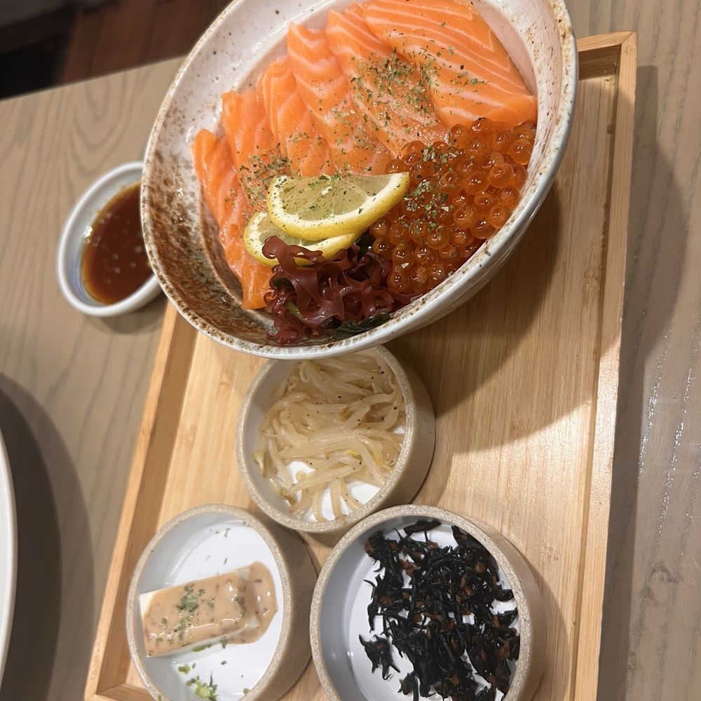 Akami Sushi - Salmon ikura bowl - Sushi Bars Near Me - Arcadia, California Akami Sushi - Salmon ikura bowl - Sushi Bars Near Me - Arcadia, California