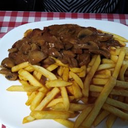 Helga‘s Schlemmereck - Jägerschnitzel mit Pommes Frites (03.05.2019) H.S