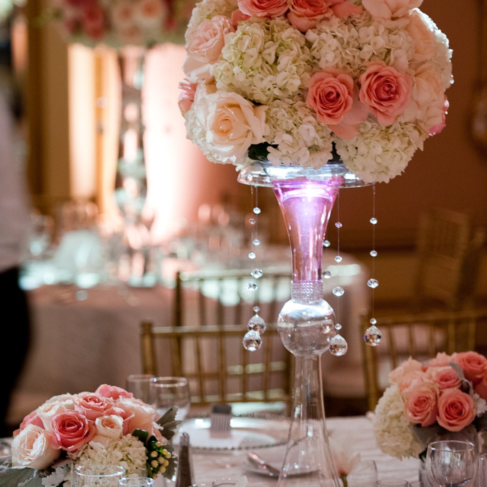 Bloompia - the vases they use are all so pretty! (photo courtesy of Sam Lim Studio) - Florists Near Me - La Palma, California Bloompia - the vases they use are all so pretty! (photo courtesy of Sam Lim Studio) - Florists Near Me - La Palma, California