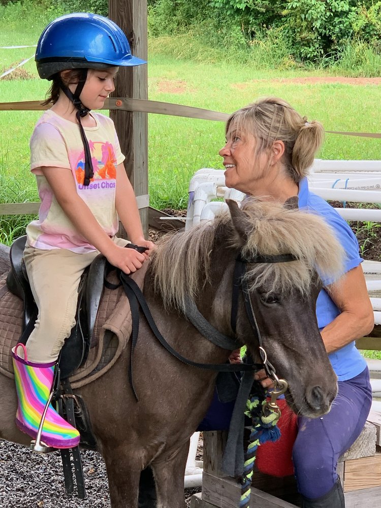 Hudson Valley Horseplay - equestrian in Kerhonkson, NY