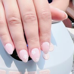 A & A Nails & Spa