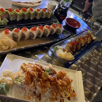 Konnichiwa - Bang Bang Shrimp Roll 10/10 Spider Roll 9/10 Sister Roll 20/10 (BEST roll, in my opinion) November Rain Roll 10/10 - Sushi Bars Near Me - Lexington, South Carolina