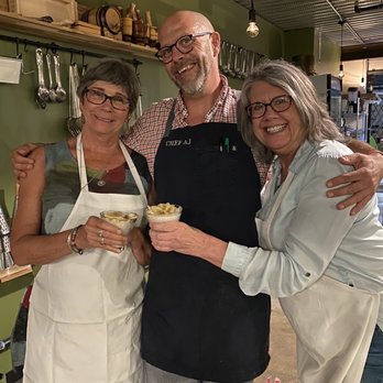 Create Kitchen & Bar - Cooking Schools Near Me - Aurora, Colorado